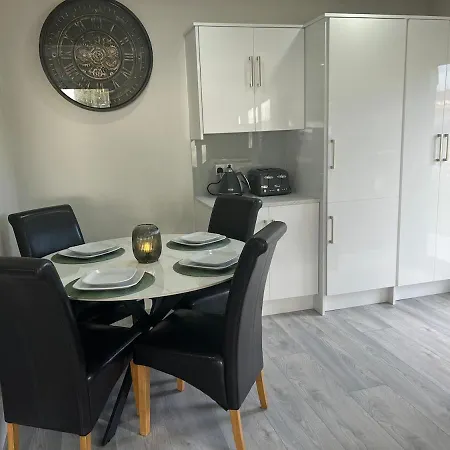 Corrib Waters Retreat, Шале Moycullen