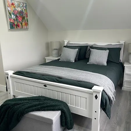 Corrib Waters Retreat, シャレー