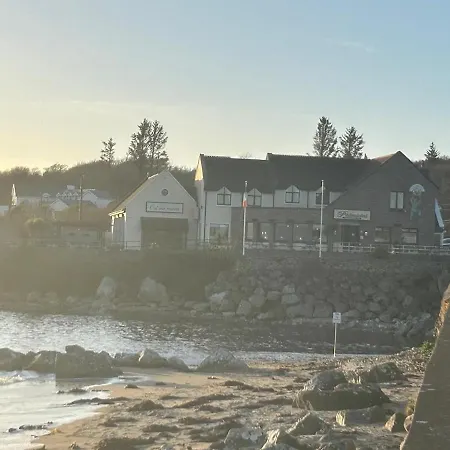 Corrib Waters Retreat, Moycullen