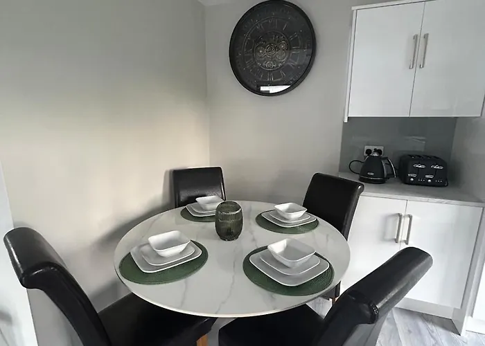 Corrib Waters Retreat, Moycullen