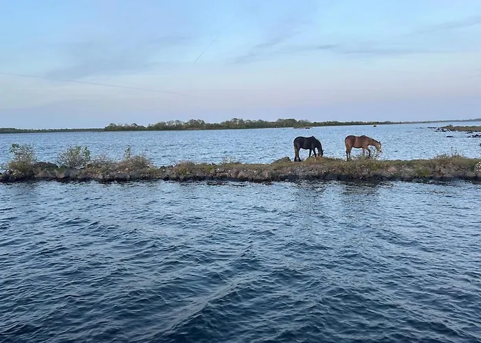 Σαλέ Corrib Waters Retreat, Moycullen